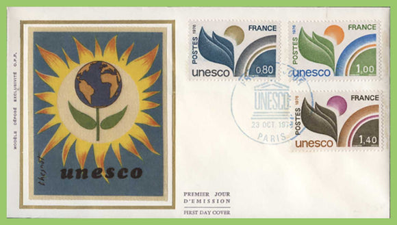 France 1976 UNESCO set on silk First Day Cover